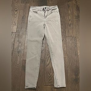 American Eagle Women’s Super High Rise Jeggings